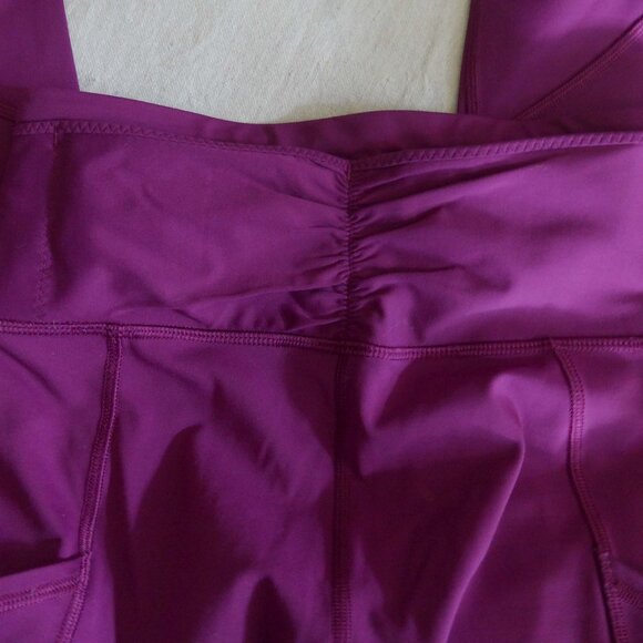 Lululemon Women 4 Outrun Tight - Picture 7 of 16